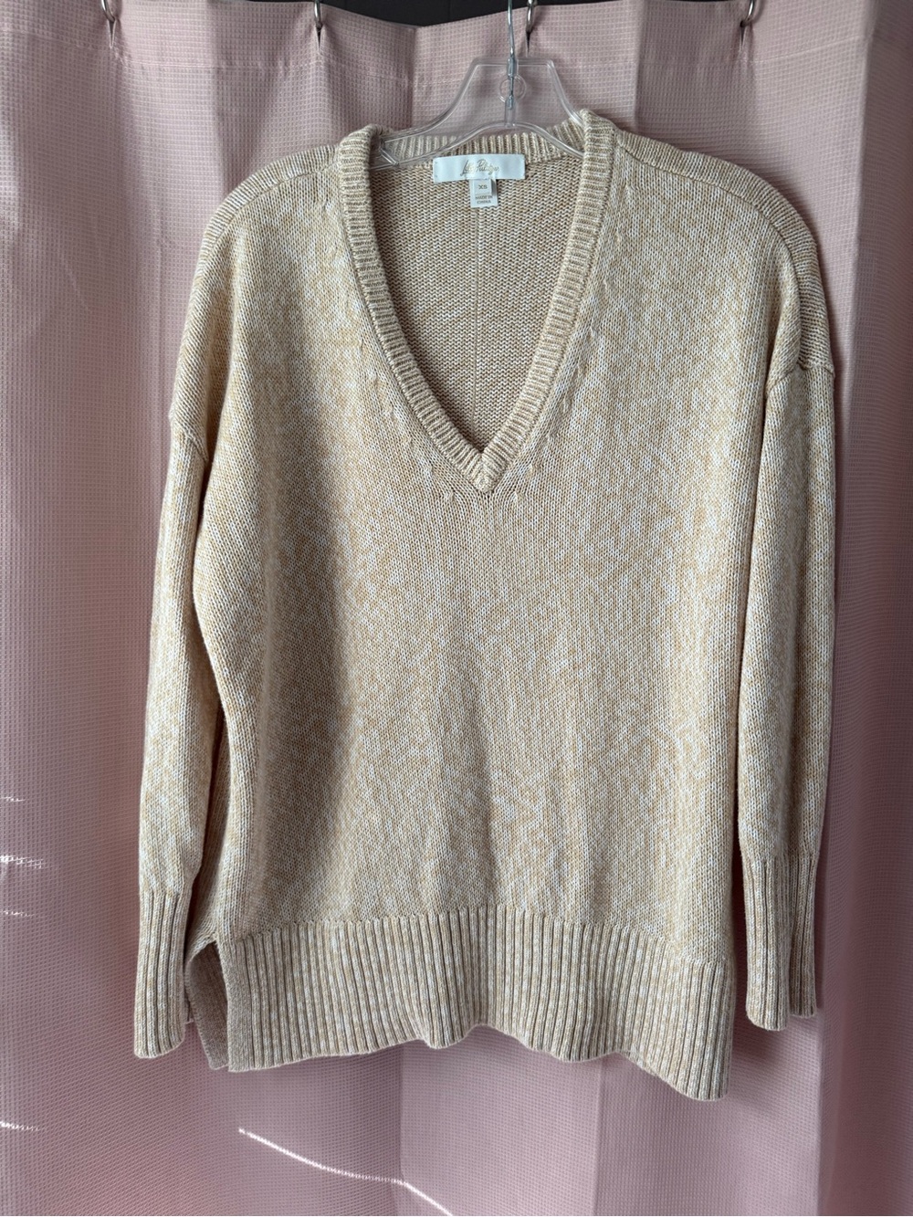Lilly Pulitzer Cream-Beige V-Neck Sweater